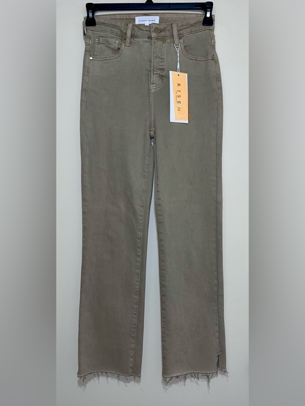 New Risen High Rise Raw Hem Side Slit Sand/Tan Color Jeans Women's Size 3/26 NWT